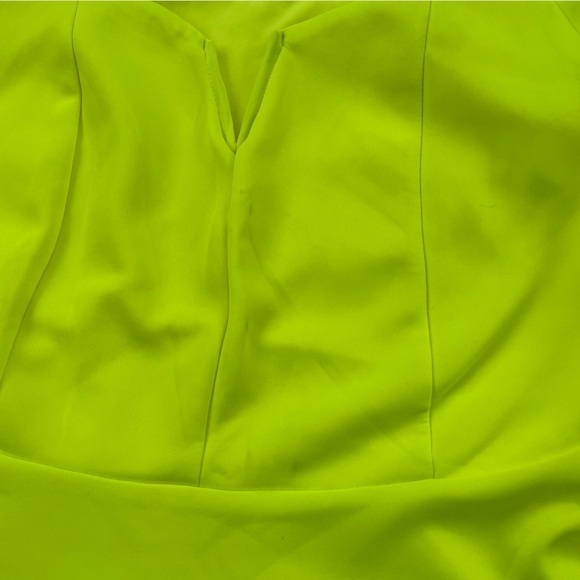 TORRID Scuba Off-Shoulder V Bar Peplum Top Neon Yellow Size 14/16 NWT - Picture 12 of 12